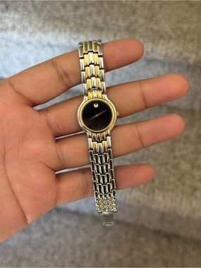 Movado Veturi Quartz 
Classic Two-Tone Black Dial Women's Watch